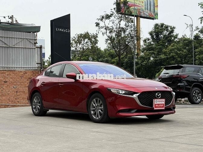 Mazda 3 2021 1.5AT Deluxe - mẫu quá đẹp - Giá mềm