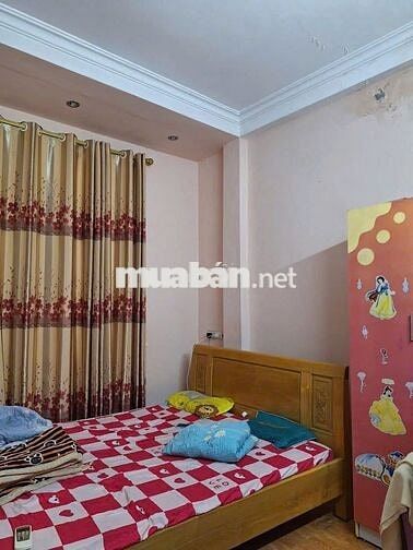 Cho thê nhà riêng ngõ 243 Tam Trinh - 46m2 - 3 tầng - 10tr