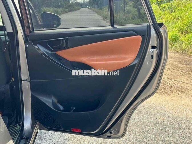 innova 2018 E MT đi 9v