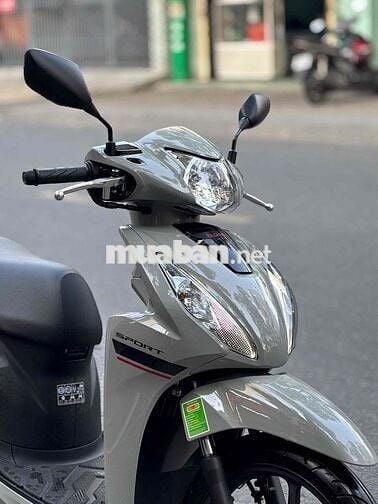 Bán Vision 2025 Bản Thể Thao Xám Xi Măng