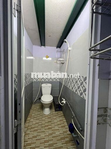 CHÍNH CHỦ CHO THUÊ - PHÒNG LẦU 1 CÓ GÁC - 385 CHIẾN LƯỢC,BÌNH TRỊ ĐÔNG