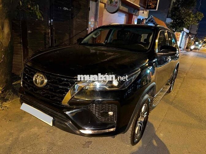 Toyota Fortuner 2020 2.4AT xe siêu cọp