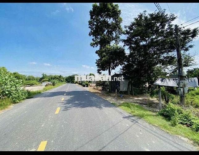 Chủ ngộp bán gấp miếng đất mặt tiền đường nhựa