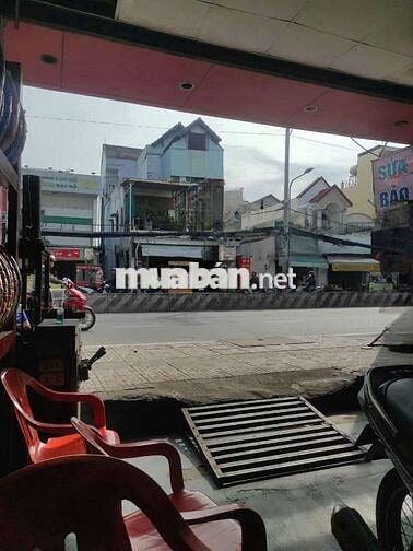 Hiếm ! Bán nhà mặt tiền Huỳnh Tấn Phát, Q7, 195m2, 2 tầng, chỉ 29,9 tỷ