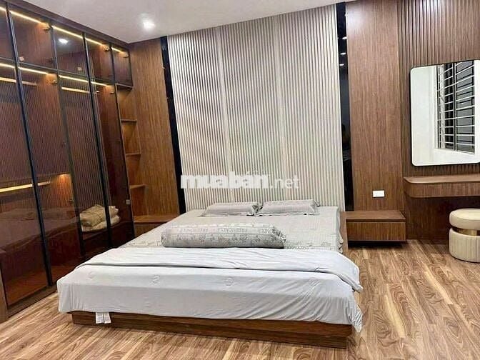 Bán nhà ngay Galaxy Vạn Phúc - Ô tô đỗ 20m - Full nội thất