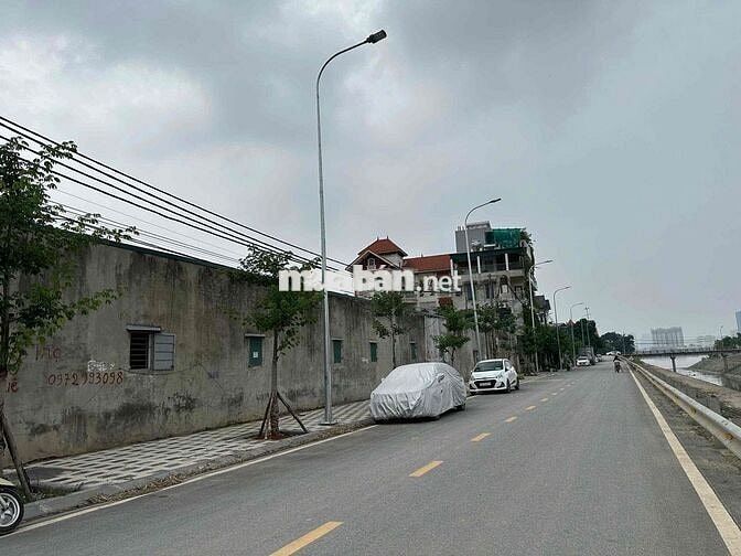 NHÔ 4 ĐỒNG-VỊ TRÍ KIM CƯƠNG GIỮA THÀNH PHỐ VEN SÔNG-ĐẤT FULL THỔ CƯ- G