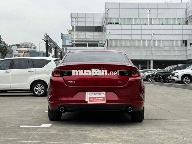 Mazda 3 2021 1.5AT Deluxe - mẫu quá đẹp - Giá mềm