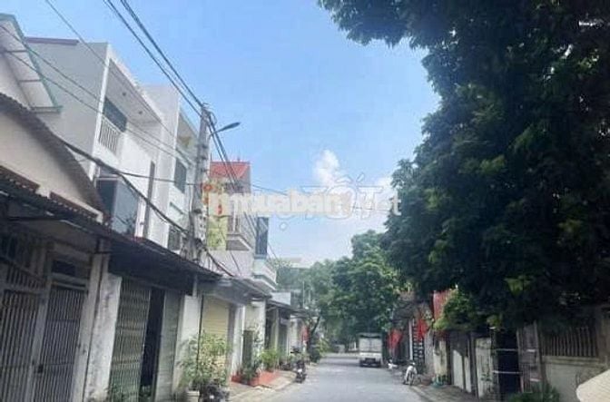 BÁN NHÀ 3 TẦNG-ĐƯỜNG THÔNG Ô TÔ-KINH DOANH SẦM UẤT-THÔN BÂU KIM CHUNG