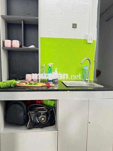 Căn Hộ cho thuê 2 phòng ngủ+ban công Tân Phú