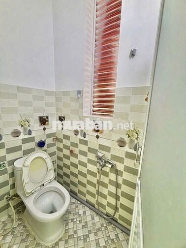 CÓ CỬA SỔ TRỜI - KẾ BÊN ĐH CÔNG THƯƠNG - GẦN AEON TÂN PHÚ