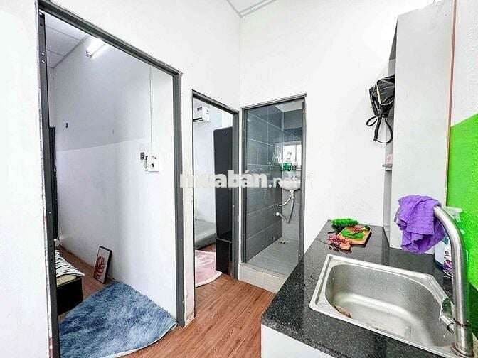 Căn Hộ cho thuê 2 phòng ngủ+ban công Tân Phú