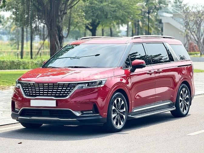 🆕 KIA CARNIVAL 2.2Diesel " Signature " Sản xuất : 2022 Model 2023