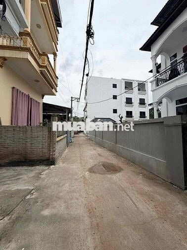 3.15 tỷ ô tô đỗ cửa thoải mái Cao Viên Thanh Oai