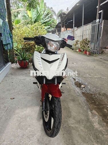 Xe chính chủ mình cần bán nguyên zin áo dán keo