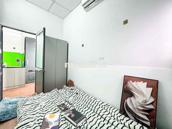 Căn Hộ cho thuê 2 phòng ngủ+ban công Tân Phú