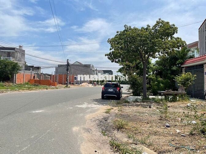 Góc 2 mặt tiền Nguyễn Văn Linh TP.Phan Thiết 162m2(7mx30m) Full thổ cư