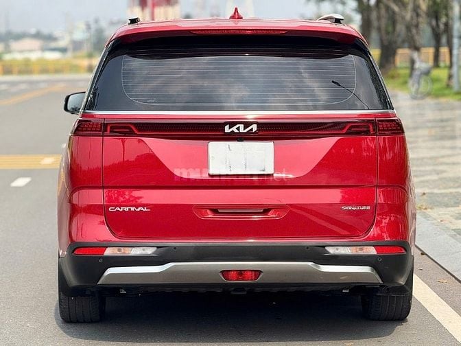 🆕 KIA CARNIVAL 2.2Diesel " Signature " Sản xuất : 2022 Model 2023