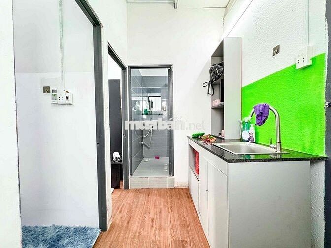 Căn Hộ cho thuê 2 phòng ngủ+ban công Tân Phú