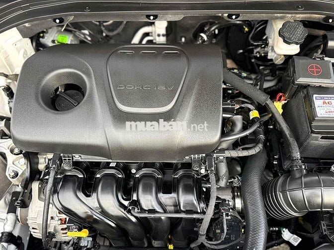 Hyundai Elantra 2017 1.6 MT - 82000 km