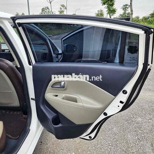 Kia Rio 2016 AT đi 10v