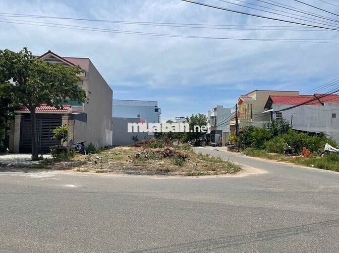 Góc 2 mặt tiền Nguyễn Văn Linh TP.Phan Thiết 162m2(7mx30m) Full thổ cư