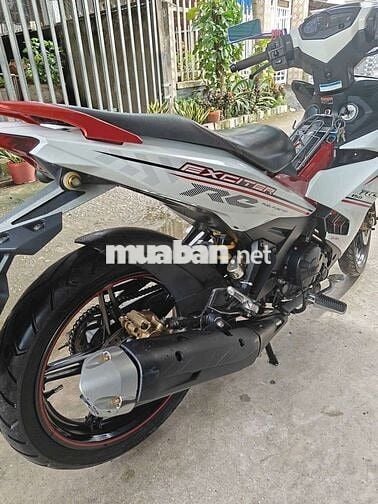 Xe chính chủ mình cần bán nguyên zin áo dán keo