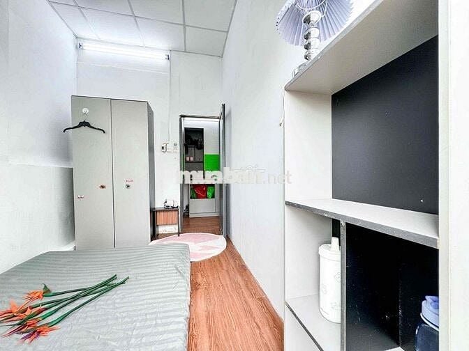 Căn Hộ cho thuê 2 phòng ngủ+ban công Tân Phú