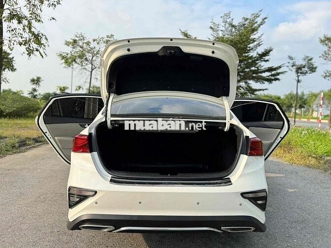 Kia Cerato 2021 1.6 AT LUXURY - 62000 km