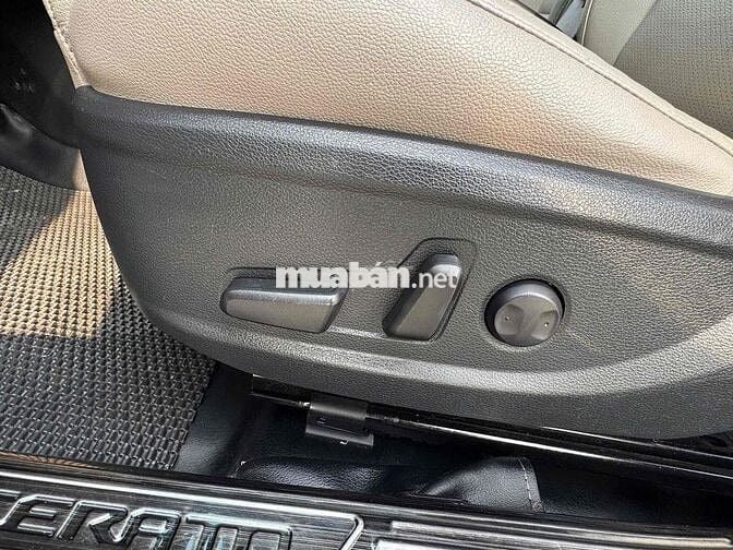 Kia Cerato 2021 1.6 AT LUXURY - 62000 km