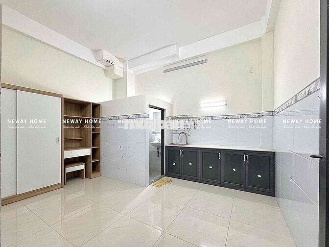 PHÒNG TRỌ BAN CÔNG KHÔNG GÁC_NGAY ĐH HUIT_SẴN MÁY LẠNH_THANG MÁY