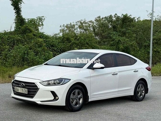 Hyundai Elantra 2017 1.6 MT - 82000 km