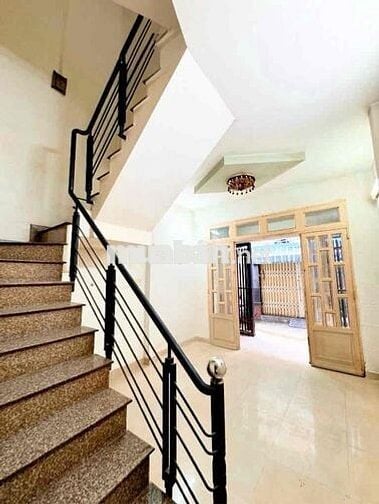 Chủ gấp bán khách thiện chí thương lượng được chốt nhanh