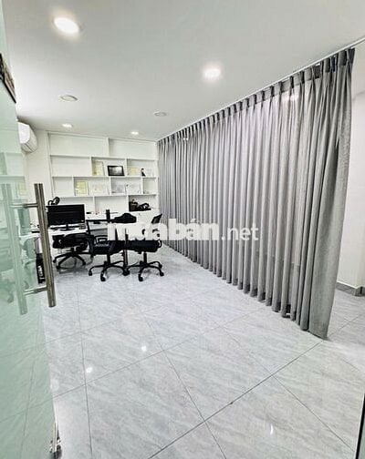SIÊU PHẨM NHÀ ĐẸP - 20A Hoa Lan, Q.PN - 4.5x20m - 5PN - Full Máy Lạnh