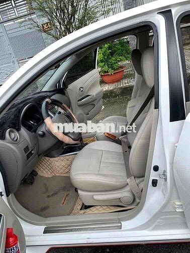 Nissan Sunny XV Premium 2018 75000 km Trắng