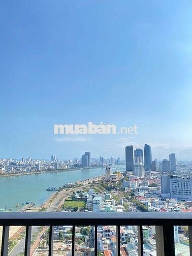 Khách Cần Tiền Bán Căn 2PN Mặt Tiền Sông Hàn-Nội Thất Cao Cấp