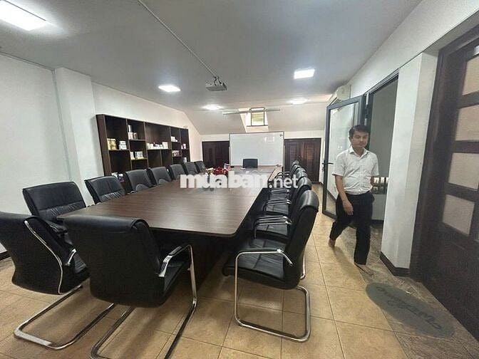 🏡  Biệt Thự Cho Thuê HXH Phổ Quang_8,5x18m_Trệt 3 Lầu, Gara Ô Tô