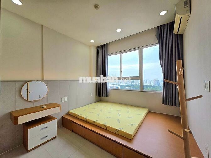 Cho thuê The Botanica 2PN, 73m², tầng cao, view cây xanh, 18 triệu