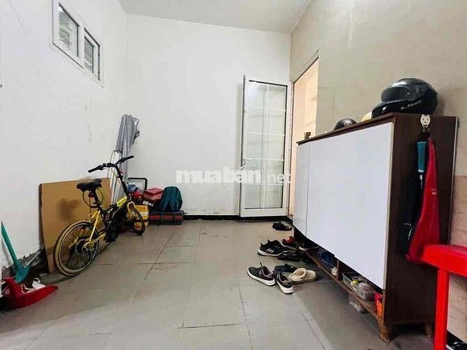 NHÀ ĐẸP KIM ĐỒNG 3BƯƠC Ô TÔ TRÁNH DT 44M 4 TẦNG 8Tỷ