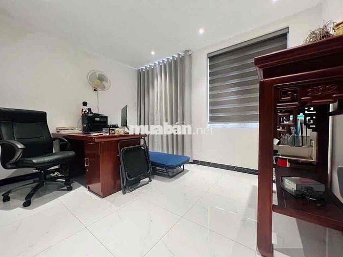 NHÀ ĐẸP KIM ĐỒNG 3BƯƠC Ô TÔ TRÁNH DT 44M 4 TẦNG 8Tỷ