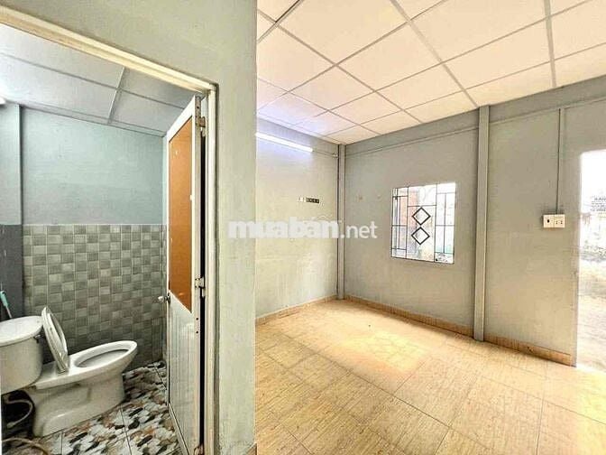 nhà trệt 1 trệt 1 lầu ngay gần siêu thị satra phạm hùng Q8