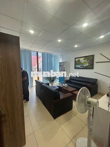 🏡  Biệt Thự Cho Thuê HXH Phổ Quang_8,5x18m_Trệt 3 Lầu, Gara Ô Tô