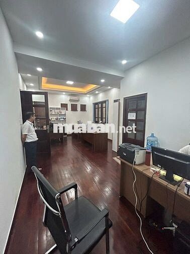 🏡  Biệt Thự Cho Thuê HXH Phổ Quang_8,5x18m_Trệt 3 Lầu, Gara Ô Tô