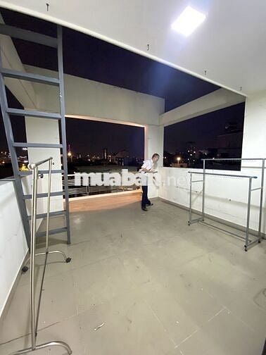 🏡CHO THUÊ NHÀ HẺM 2 LẦU - 2PN - 3WC - SÂN THƯỢNG - GẦN KCN TÂN THUẬN