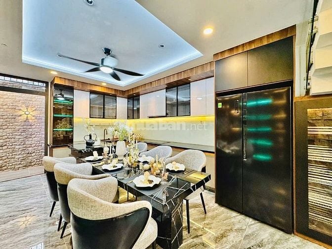 LÊN SIÊU PHẨM LUXURY CAO CẤP SANG CHẢNH, DT 4M X 18M PHẠM VĂN CHIÊU