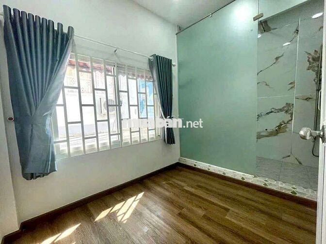 Cho thuê nhà nguyên căn có nội thất như hình trống sẵn