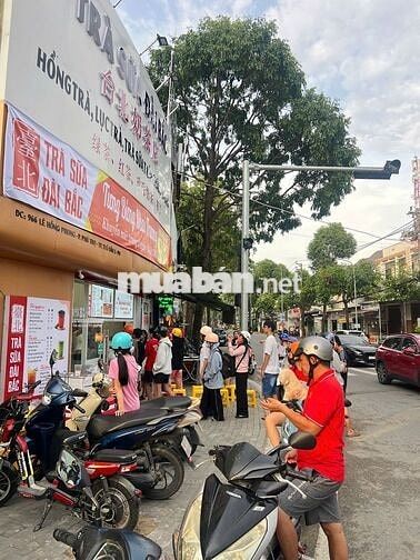Sang nhượng quán trà sửa mặt tiền đang kinh doanh 70 triệu