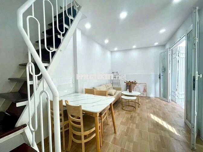 Cho thuê nhà nguyên căn có nội thất như hình trống sẵn