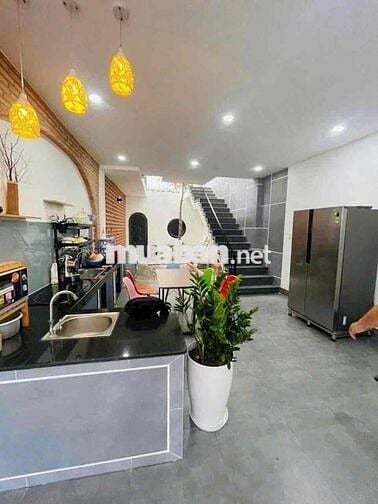 Cho thuê căn hộ homestay đầy đủ nội thất cao cấp gần ngay Chợ Tân Tiến