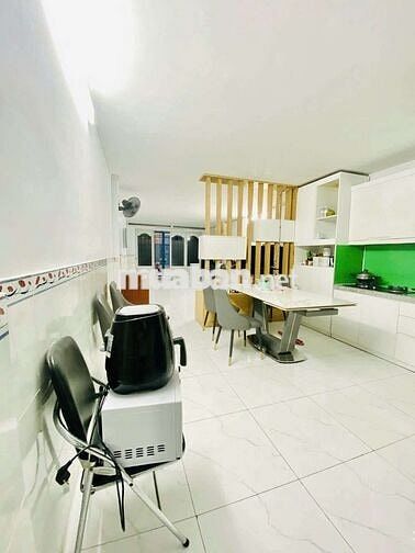 BÁN NHÀ TRƯỜNG CHINH - 70M2 - KHU ĐỒNG BỘ - HẺM XE HƠI - GIÁ 7,9 TỶ