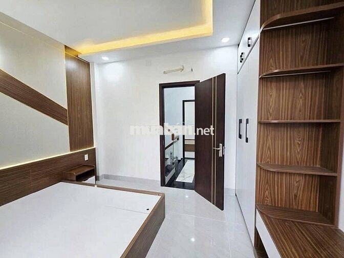 NHÀ MỚI ĐẸP 5 TẦNG, (4X11)M2, HẺM XE HƠI, FULL NỘI THẤT, 6,5 TỶ CÒN TL